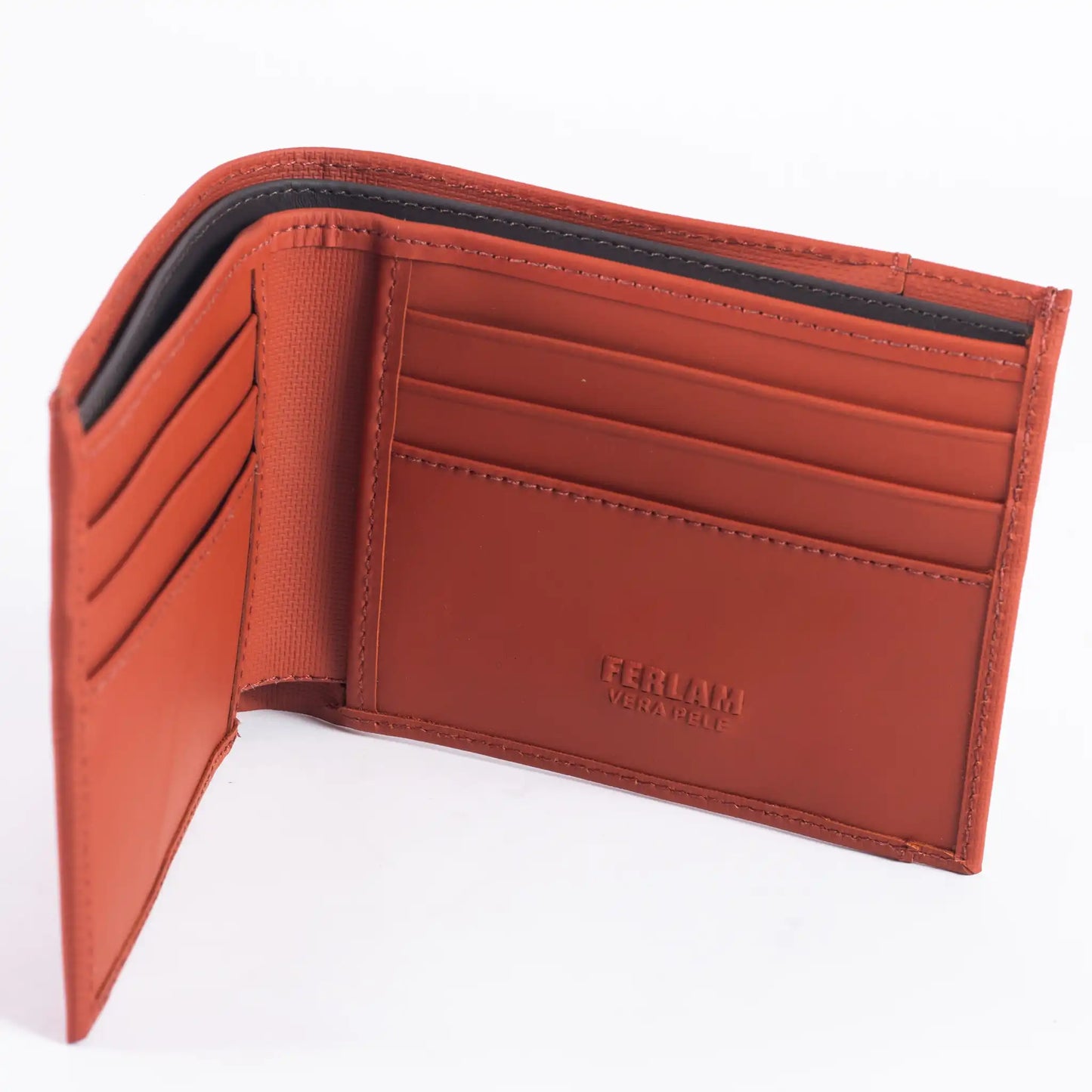 Billetera en Cuero con Tarjetero Desmontable