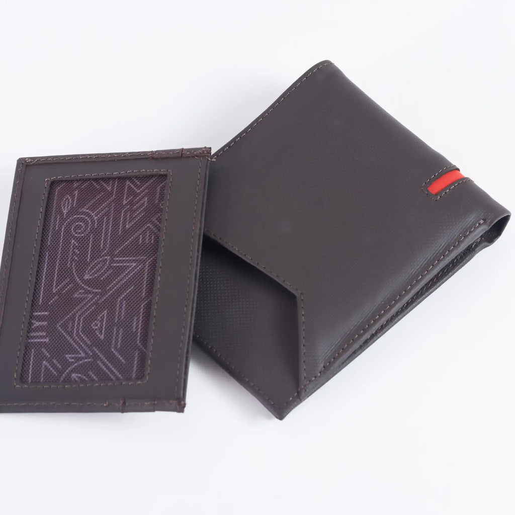 Billetera en Cuero con Tarjetero Desmontable